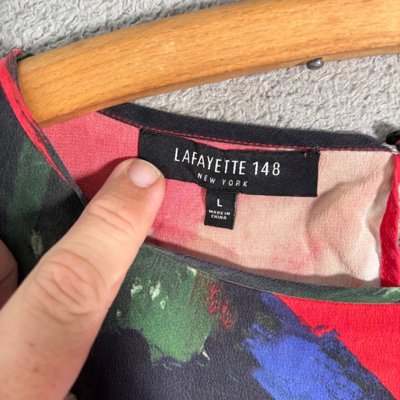 Lafayette 148 New York Silk Blouse Size L Abstract Floral Print Tunic Top Artsy - Picture 3 of 13